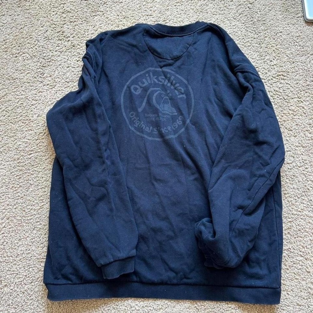 Vintage black‎ Quicksilver crewneck with patched logo